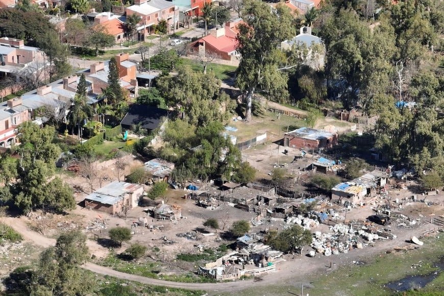 Bajo Judiciales. Hay unos 15 asentamientos en zona de riesgo. Foto: Archivo Fernando Nicola