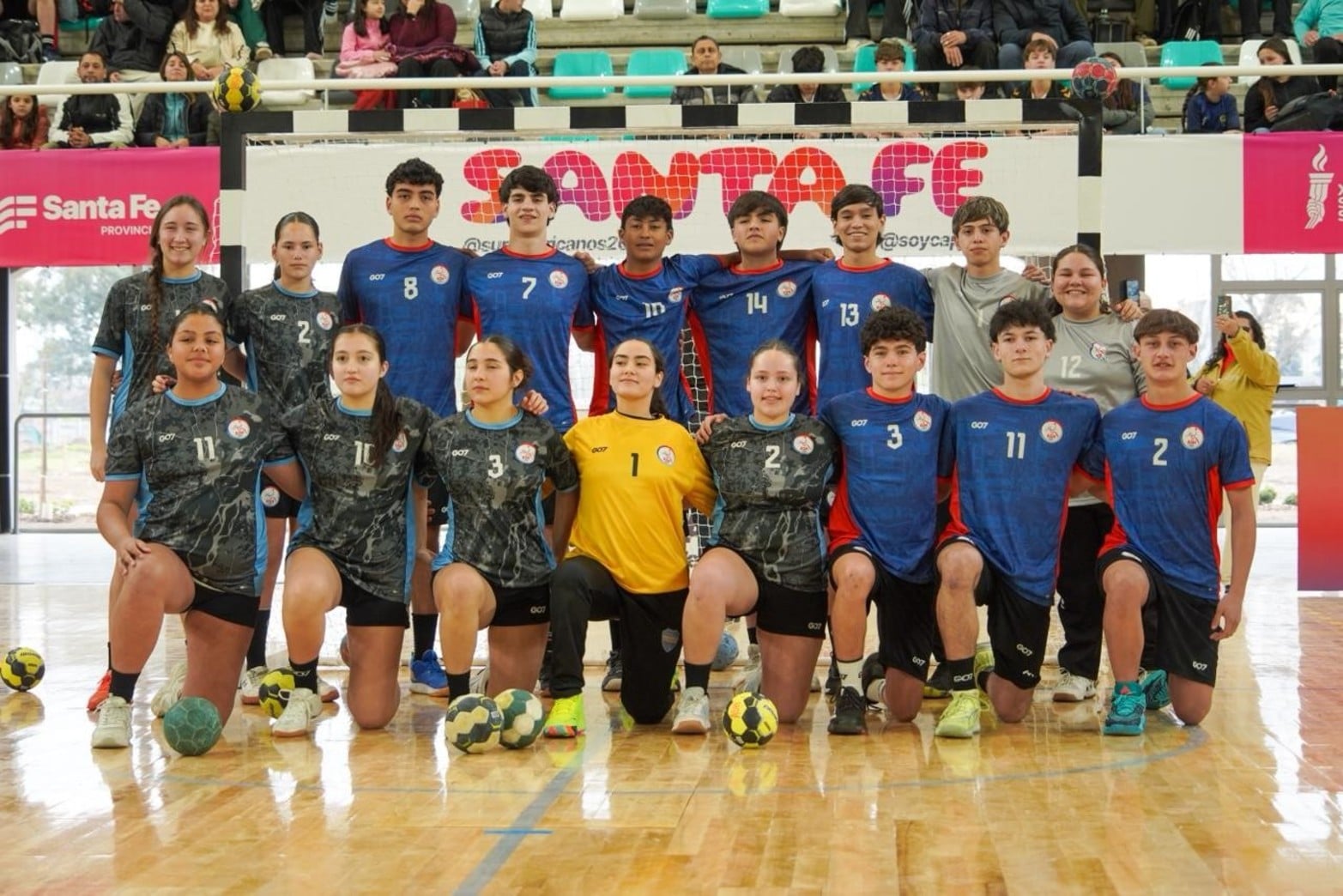Test Event de handball: I.L Peretz y Alianza de Santo Tomé en el Invencible Santa Fe. Foto: Fernando Nicola
