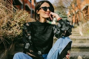 La moda personal toma distancia de los ciclos de consumo acelerado.