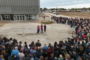 El nuevo estadio multipropósito construido en el CARD quedó inaugurado este sábado.