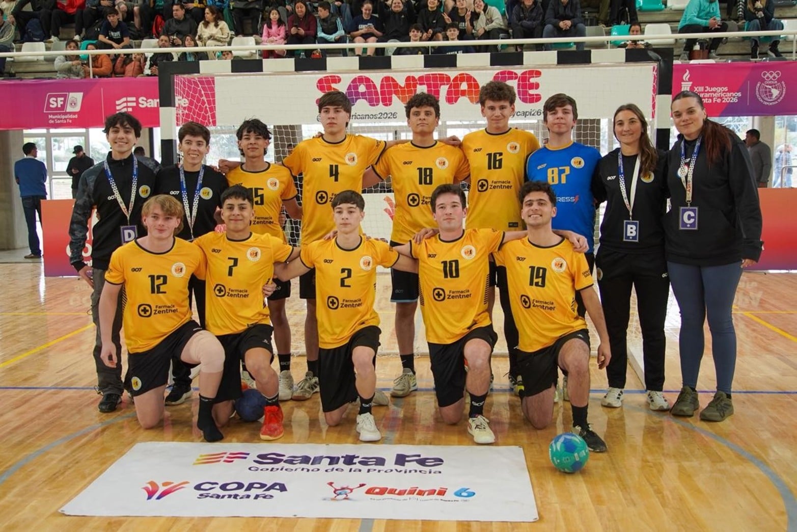 Test Event de handball: I.L Peretz y Alianza de Santo Tomé en el Invencible Santa Fe. Foto: Fernando Nicola