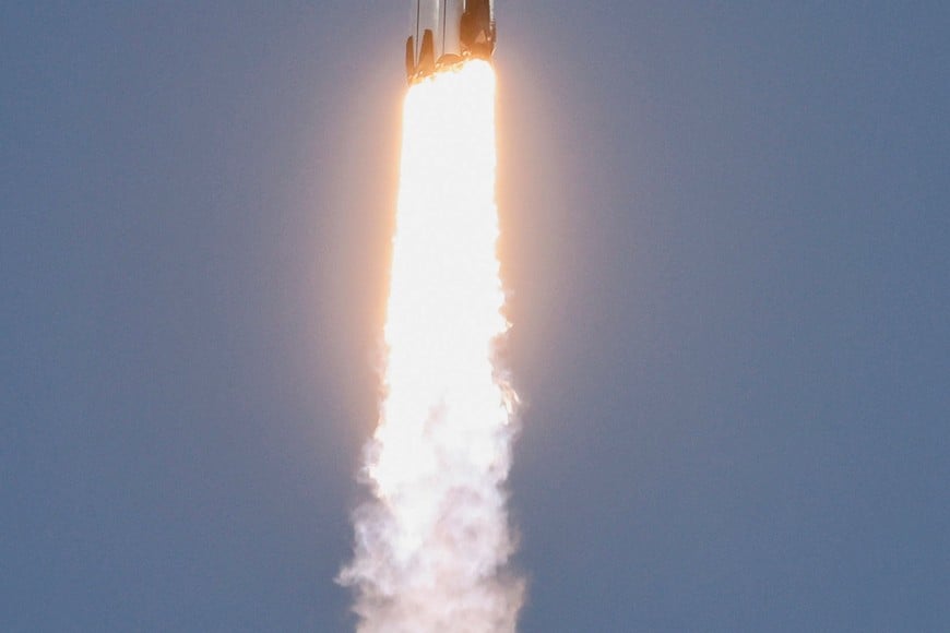 A SpaceX Falcon Heavy rocket lifts off carrying NASA's Nancy Grace Roman Space Telescope, at the Kennedy Space Center in Cape Canaveral, Florida, U.S., August 30, 2026. REUTERS/Joe Skipper