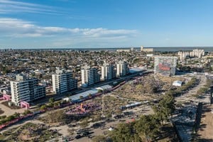 La Villa Suramericana de Rosario cuenta con 245 departamentos y 1.485 camas.