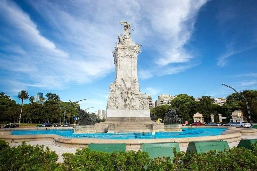 La misa principal y la vigilia juvenil se realizarán en el Monumento a los Españoles.