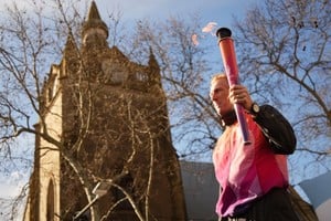 Lussenhoff llevó la Antorcha Suramericana por las calles de Venado Tuerto.