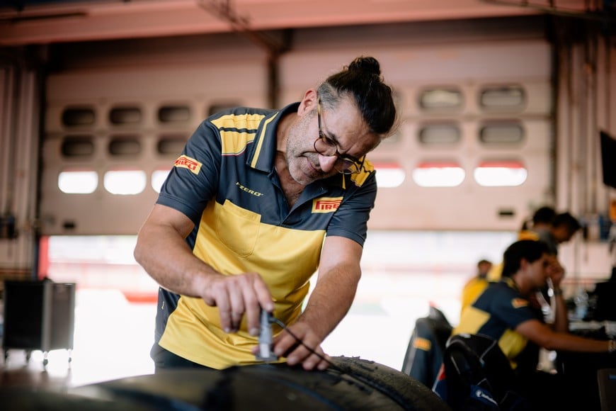Los equipos trabajaron con prototipos destinados a futuras competencias.
