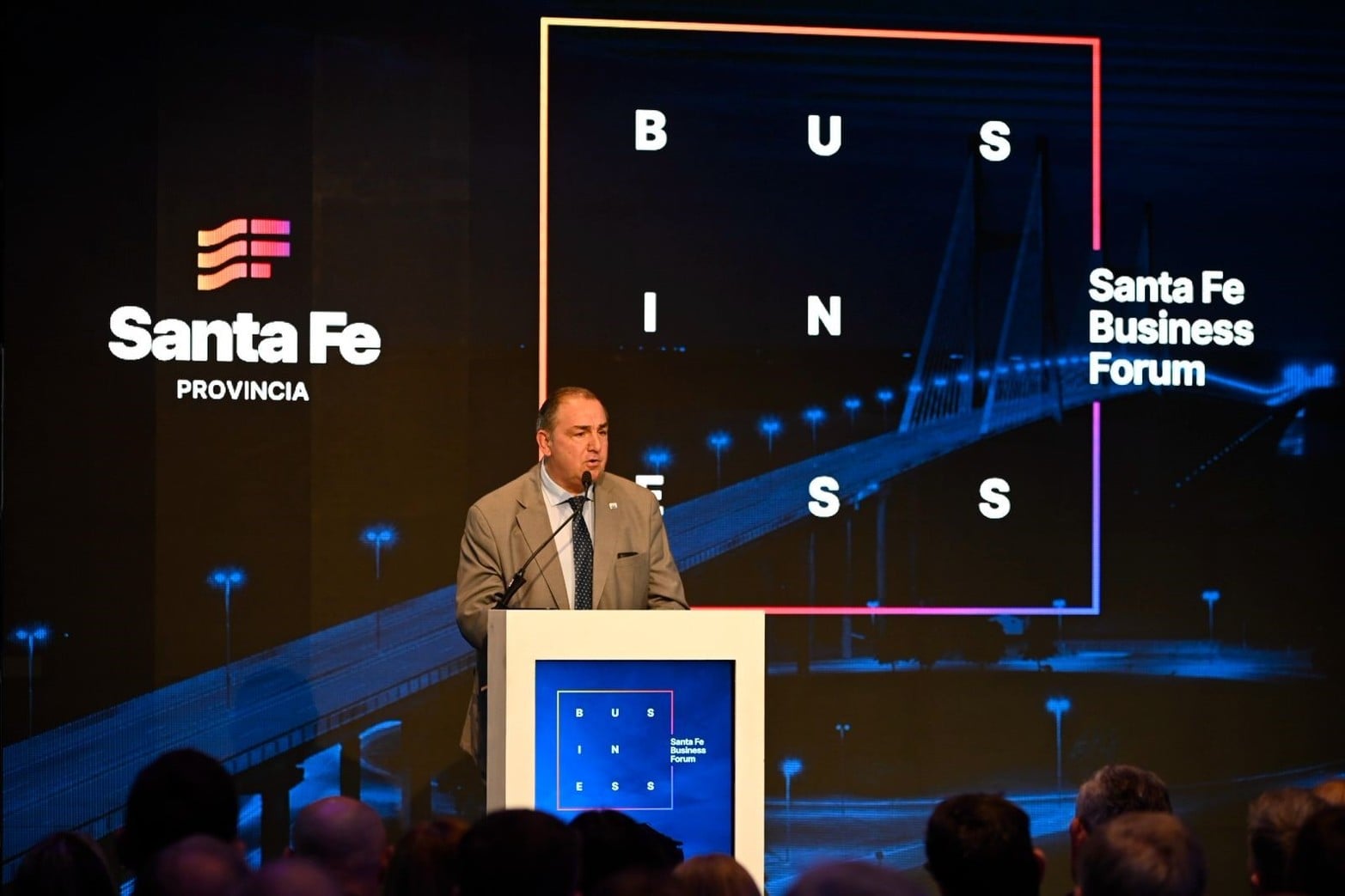 Comenzó el Santa Fe Bussines Forum.