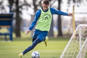 Ruben fue el nueve titular de Central ante Gimnasia y podría repetir en el clásico.