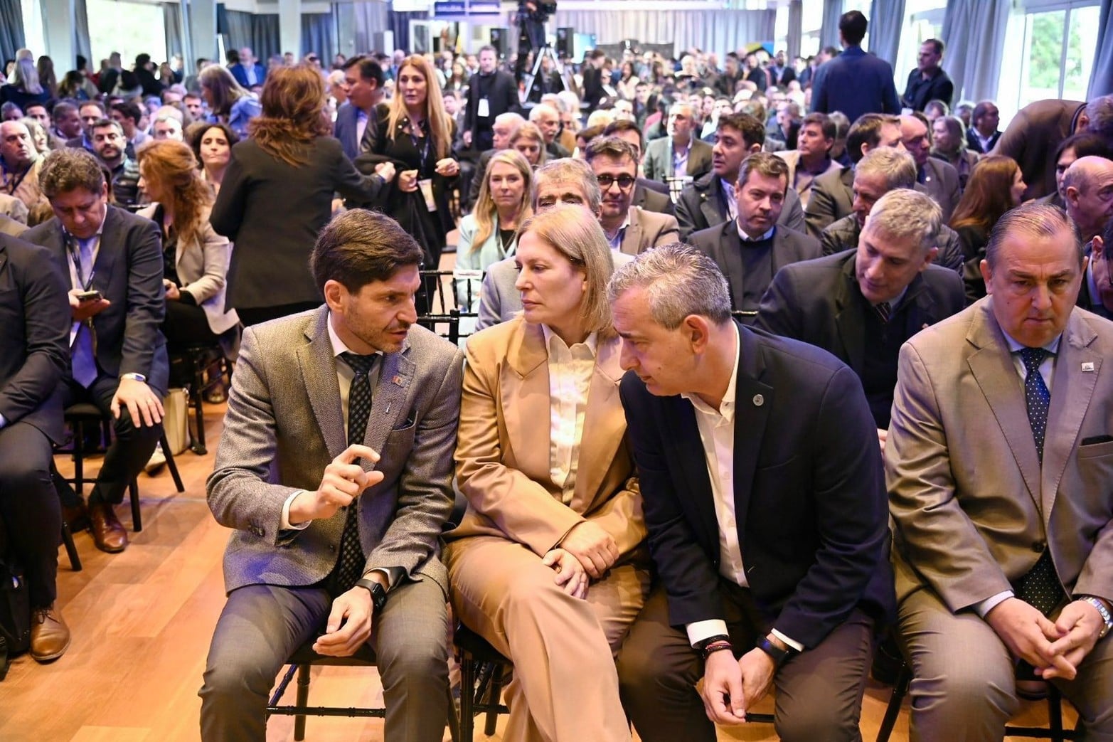 Comenzó el Santa Fe Bussines Forum.