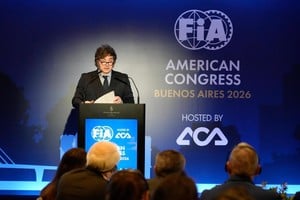 Javier Milei este lunes en el Congreso Americano de la FIA.