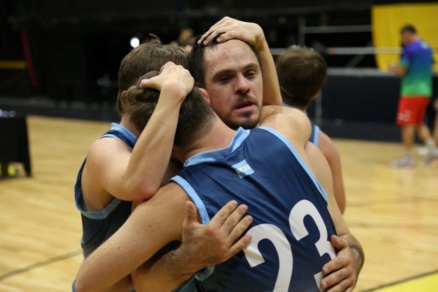 Campeón argentino y representante nacional en competencias internacionales, Juan Ignacio construyó durante más de dos décadas un recorrido atravesado por el entrenamiento, la autonomía y la superación.