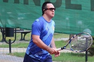 Juan Ignacio Alarcón, de 29 años, fue elegido embajador de los Juegos Suramericanos en Esperanza después de una trayectoria deportiva que comenzó cuando tenía apenas ocho meses.