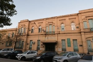 El nuevo desafío llega después de que la Sociedad de Beneficencia concretara la puesta en valor de la sala de Neurología del Hospital Cullen. Foto: Manuel Fabatía