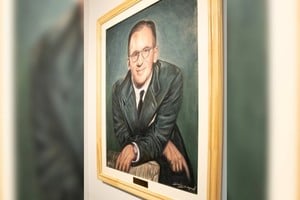 Enrique Ernesto Shaw (1921-1962), marino y empresario católico argentino. Fundador de ACDE.