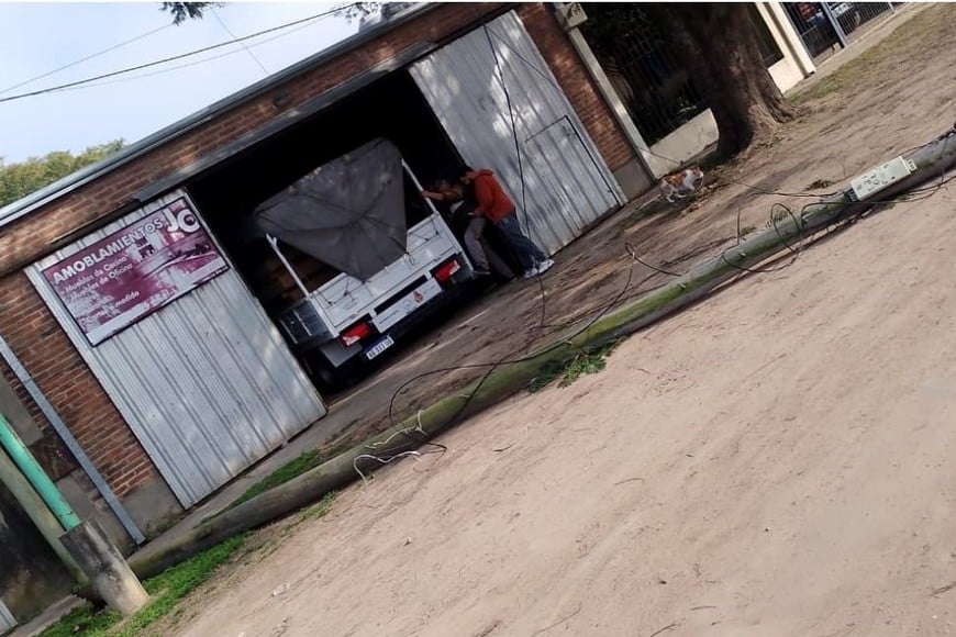 joven muerto tras caerle encima un poste de luz en Santo Tomé