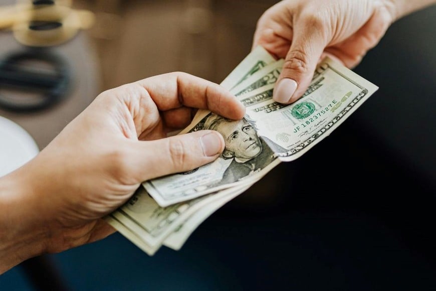 dolar