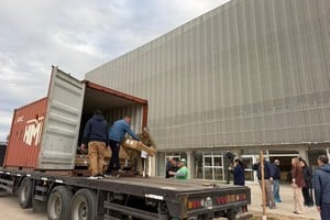 Todo el equipamiento recibido responde a estándares de primer nivel internacional y cuenta con la homologación requerida para garantizar las condiciones técnicas de alta competencia.