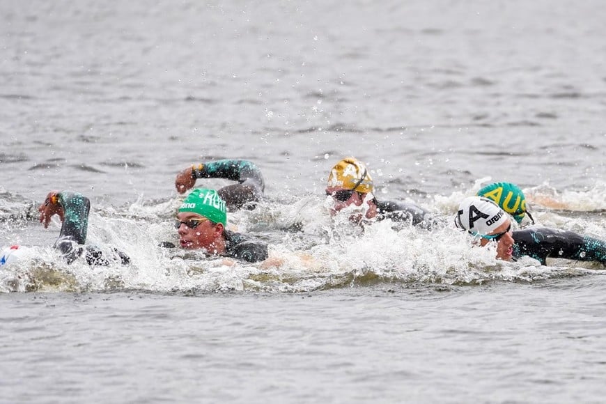 El lado del Parque del Sur recibe a 263 nadadores en el Mundial Junior de Aguas Abiertas.