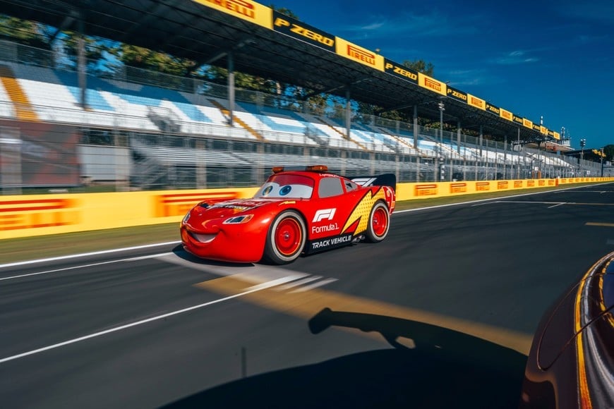 Rayo McQueen tendrá su propia vuelta de honor en Monza.