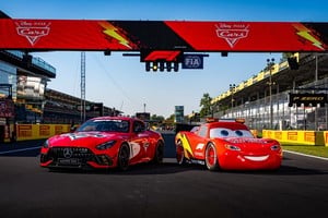 Mercedes-AMG presentó el vehículo especial para el Gran Premio de Italia.