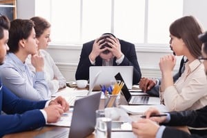 Los vínculos sociales también son importantes para mantener el cerebro activo.