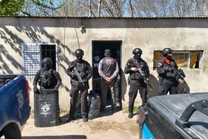 La irrupción fue realizad por un equipo de la Policía de Acción Táctica. Foto: El Litoral
