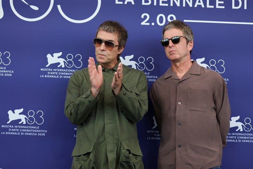 Liam Gallagher and Noel Gallagher of the band Oasis pose during a photocall for the concert film "Oasis: Don't Look Back in Anger" in Venice Open – Out of Competition, at the 83rd Venice International Film Festival in Venice, Italy, September 5, 2026. REUTERS/Yara Nardi