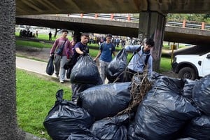 Unas dos toneladas de basura se recogieron en la jornada de limpieza. Foto: Gentileza