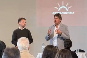 El intendente de Funes valoró la victoria histórica del peronismo en Córdoba y profundizó su reclamo de renovación partidaria con eje en la gestión territorial.