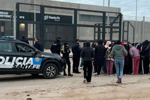 protesta familiares de presos en Recreo