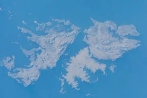 Una imagen satelital de las Islas Malvinas.