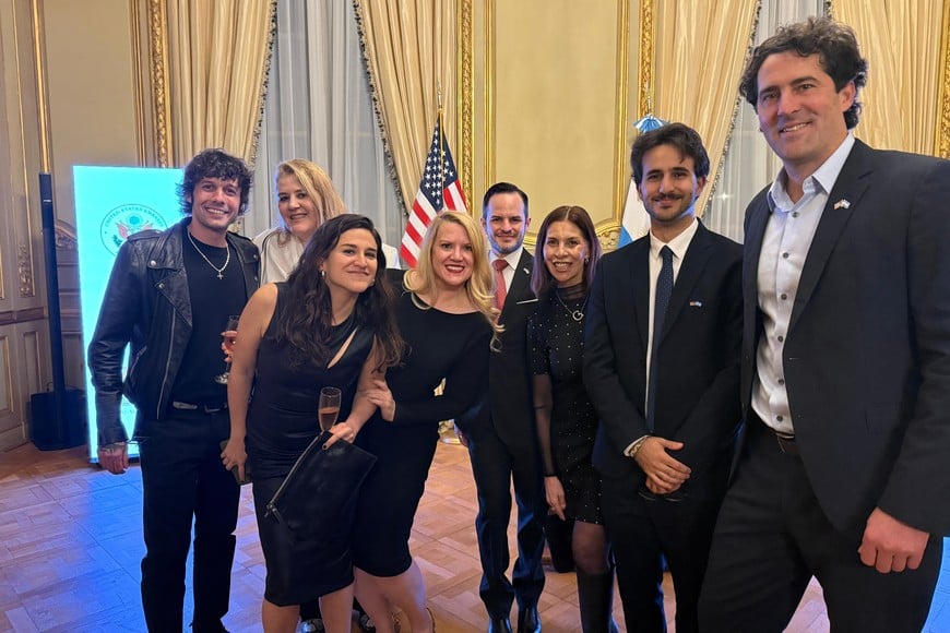 La reunión permitió además avanzar en conversaciones sobre diferentes proyectos y programas que ALICANA prevé desarrollar en Santa Fe, principalmente durante 2027, profundizando su trabajo conjunto con la Embajada y la red de Centros Binacionales.