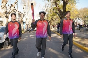 El Fuego Suramericano llegó a Arroyo Seco, última parada de su recorrido por la provincia.