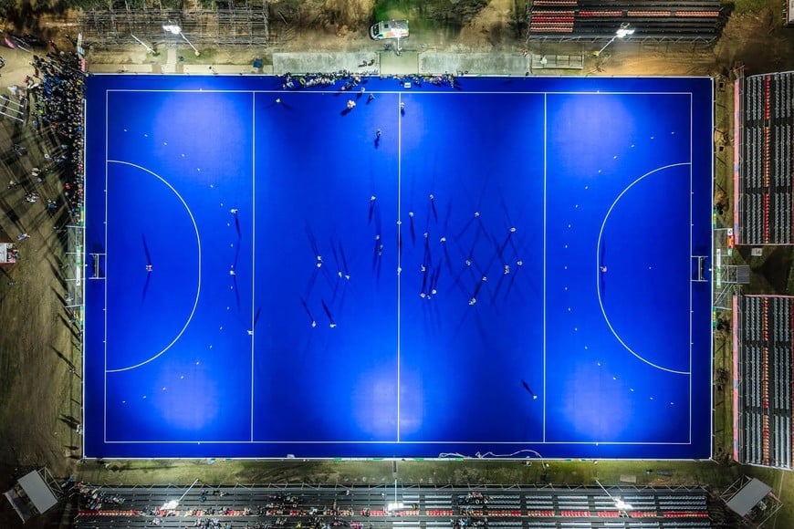 La cancha principal fue renovada y homologada para recibir competencias internacionales.