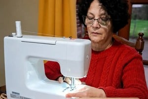 El programa, orientado a fortalecer iniciativas productivas y comerciales de pequeñas localidades rurales, reunió durante 2026 a más de 40 emprendedores de Matilde, Tacural, Grütly y Santo Domingo, en la provincia de Santa Fe.