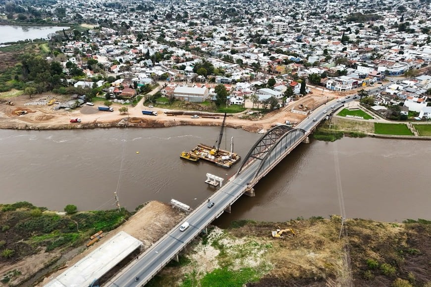 Quienes circulen desde Santo Tomé hacia Santa Fe serán desviados hacia la calzada norte.