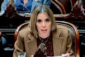 La ahora legisladora por el oficialismo y unas sentidas palabras.