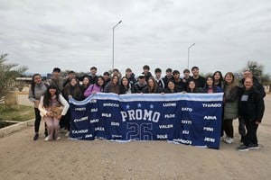 Más de 800 kilómetros de solidaridad: alumnos de Pilar visitaron una escuela rural de La Rioja