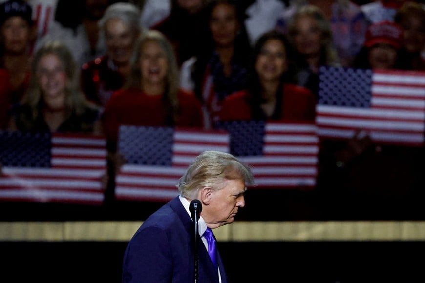 U.S. President Donald Trump attends the Republican National Midterm Convention in Dallas, Texas, U.S., September 9, 2026. REUTERS/Brian Snyder