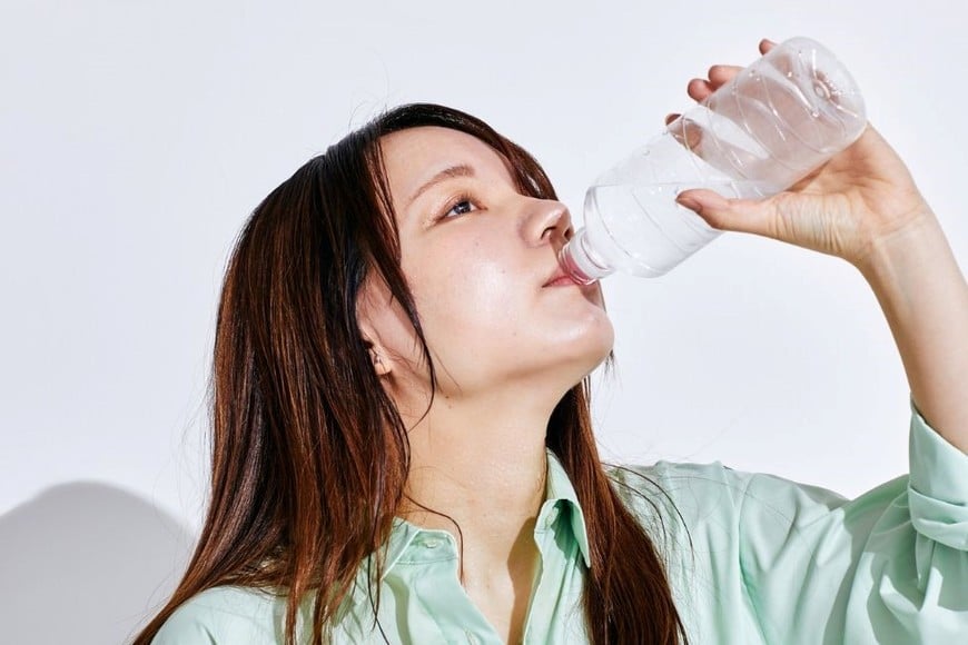 También es importante diferenciar la sed de la boca seca