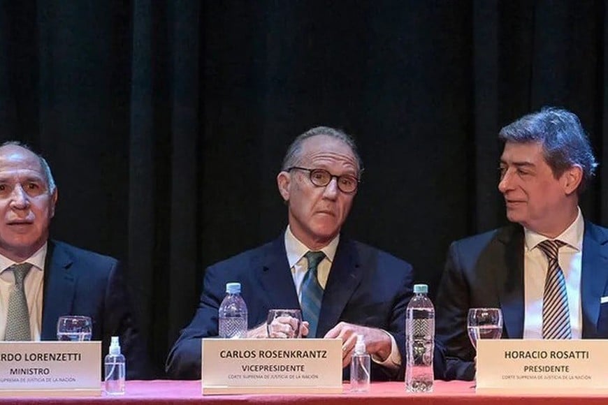 Ricardo Lorenzetti, Carlos Rosenkrantz y Horacio Rosatti.
Archivo El Litoral