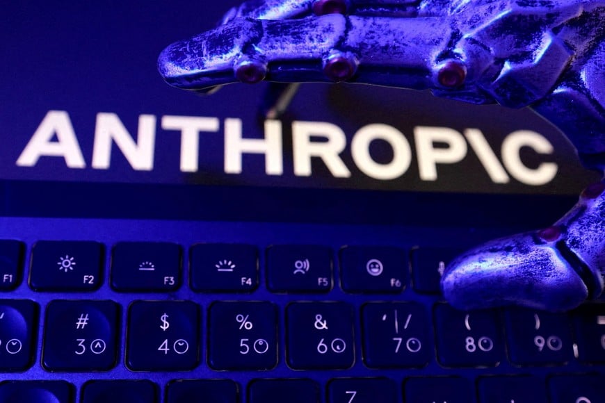 FILE PHOTO: Anthropic logo, a keyboard, and a robotic hand in this illustration taken June 5, 2026. REUTERS/Dado Ruvic/Illustration//File Photo/File Photo