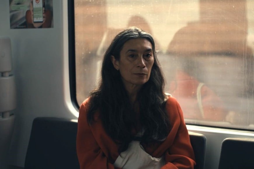 Eva Bianco en una escena de “A veces me entra tristeza, otras rebelión”, película de María Aparicio.
