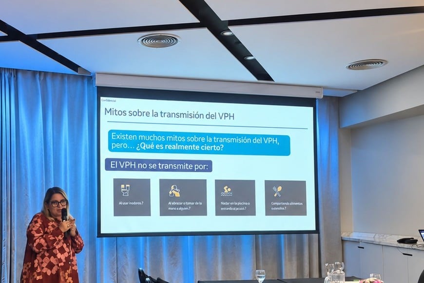 Charla vacunación.