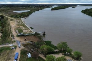 Con un avance del 85 %, avanzan las obras en el Terraplén Garello para proteger la toma de agua. Crédito: Gobierno de Santa Fe