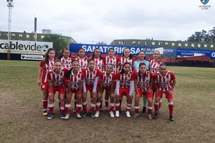 Unión ganó el clásico y lo festejó. Gentileza