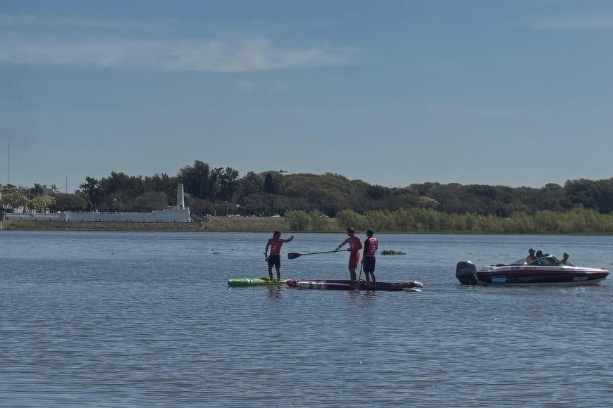 Argentina dominó el Stand Up Paddle con dos oros y cuatro medallas en Santa Fe 2026. Foto: Martina Nonino