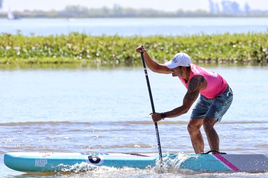 La participación de Stand Up Paddle tuvo su estreno en la ciudad de Santa Fe.