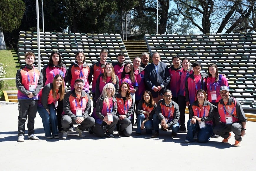 En Santa Fe, alrededor de 1.300 voluntarios se encuentran distribuidos en 20 perfiles y cumplen diferentes funciones.