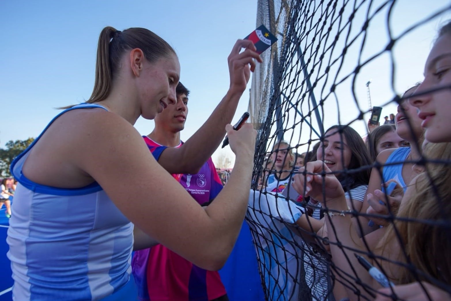Los Leonas saludando al público post partido vs. Uruguay por los Juegos Suramericanos 2026.